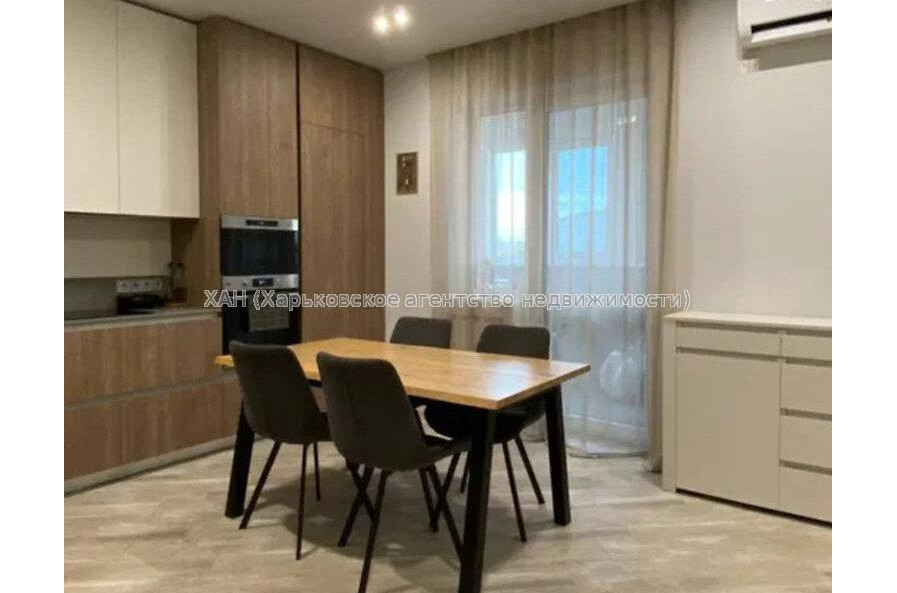 Продам квартиру, Конторская ул. , 2  ком., 40 м², евроремонт 