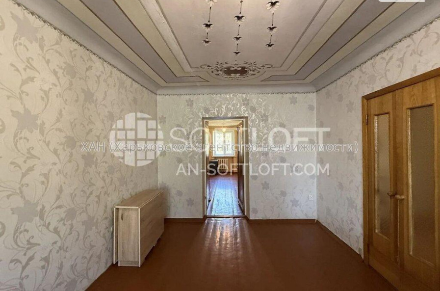 Продам квартиру, Защитников Неба ул. , 2  ком., 43.10 м², косметический ремонт 