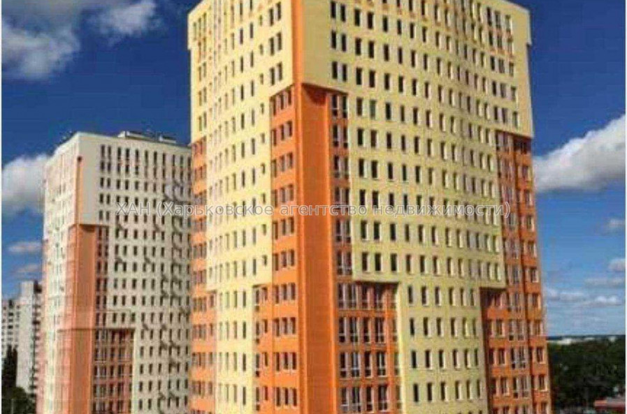 Продам квартиру, Гвардейцев Широнинцев ул. , 3  ком., 86.30 м², без внутренних работ 