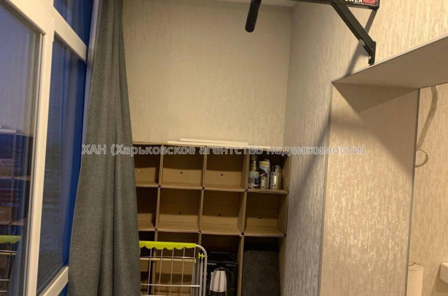 Продам квартиру, Полтавский Шлях ул. , 1 кім., 20 м², евроремонт 