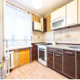 Продам квартиру, 23 Августа ул. , 70 , 3 кім., 56 м², косметический ремонт 