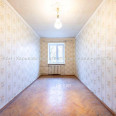 Продам квартиру, 23 Августа ул. , 70 , 3 кім., 56 м², косметический ремонт 