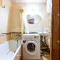 Продам квартиру, 23 Августа ул. , 70 , 3 кім., 56 м², косметический ремонт 