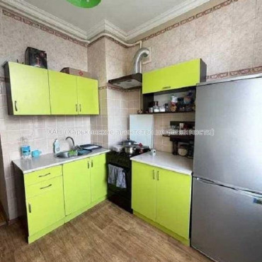 Продам квартиру, Мироносицкая ул. , 2 кім., 55 м², капитальный ремонт 