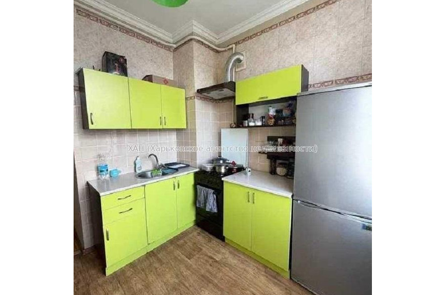 Продам квартиру, Мироносицкая ул. , 2 кім., 55 м², капитальный ремонт 