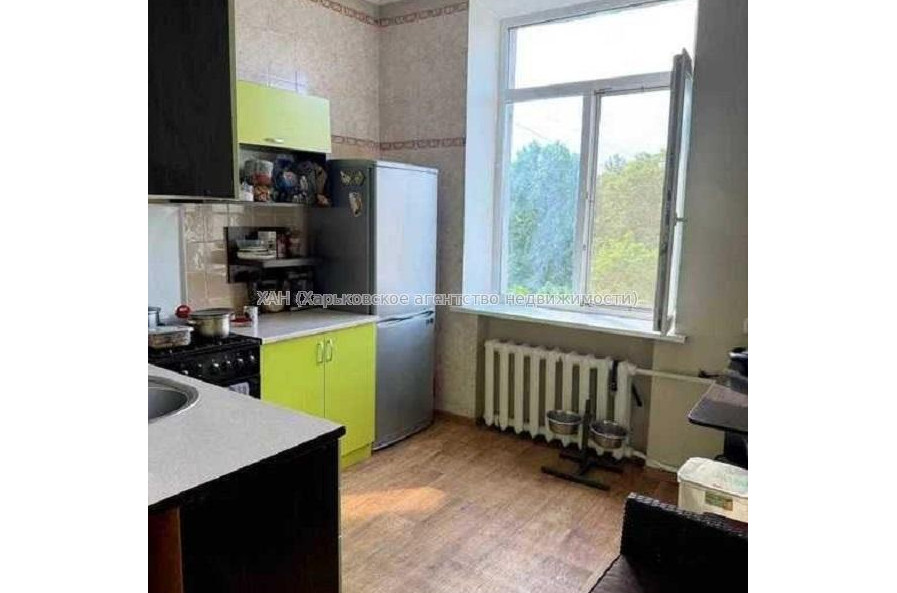 Продам квартиру, Мироносицкая ул. , 2 кім., 55 м², капитальный ремонт 