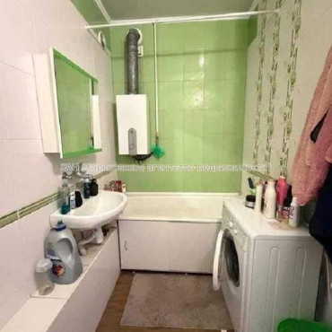 Продам квартиру, Мироносицкая ул. , 2 кім., 55 м², капитальный ремонт 