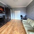Продам квартиру, Мироносицкая ул. , 2 кім., 55 м², капитальный ремонт 