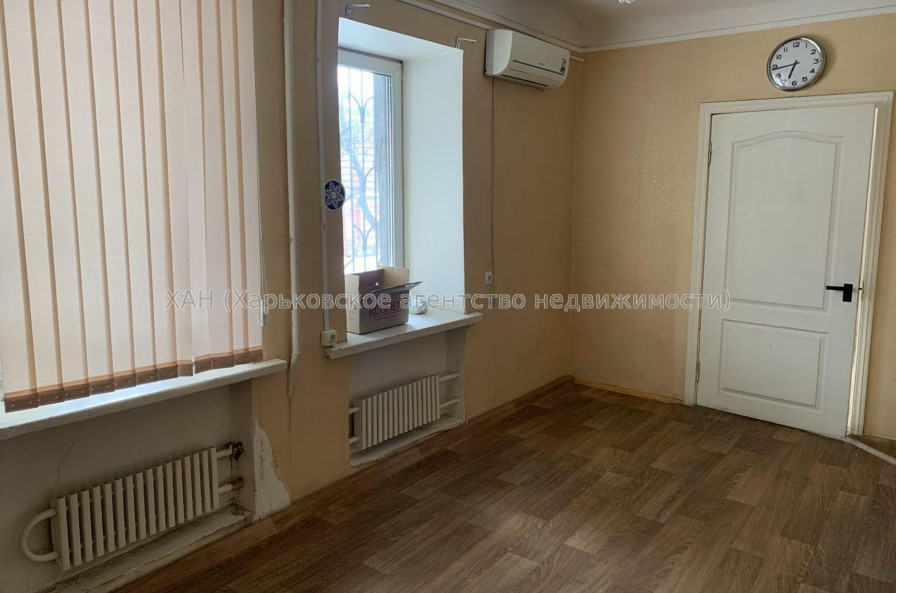 Продам квартиру, Конторская ул. , 3 кім., 76 м², без ремонта 