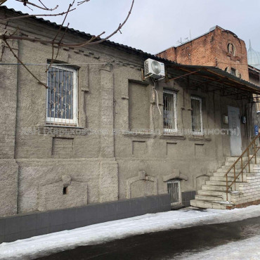 Продам квартиру, Конторская ул. , 3 кім., 76 м², без ремонта 