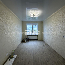 Продам квартиру, Авиахимическая ул. , 1 кім., 19 м², капитальный ремонт