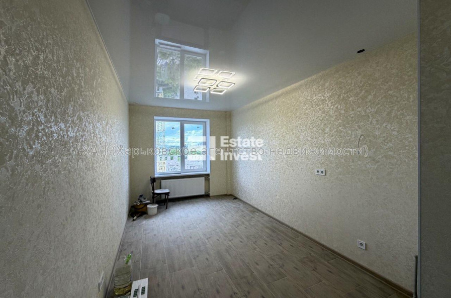 Продам квартиру, Авиахимическая ул. , 1 кім., 19 м², капитальный ремонт 