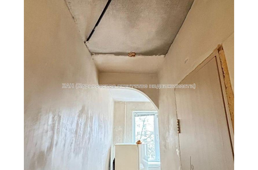 Продам квартиру, 2  ком., 48.50 м², частичный ремонт 