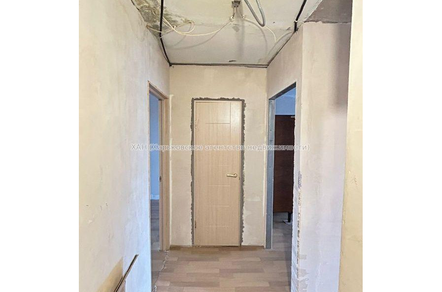 Продам квартиру, 2  ком., 48.50 м², частичный ремонт 