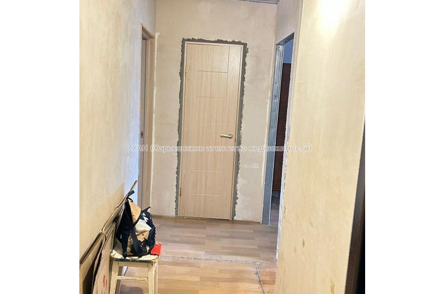 Продам квартиру, 2  ком., 48.50 м², частичный ремонт 