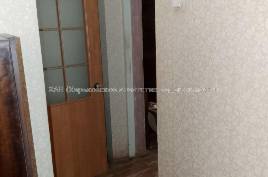 Продам квартиру, 23 Августа ул. , 3 кім., 56 м², советский ремонт 