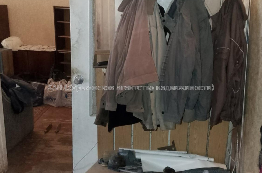 Продам квартиру, 23 Августа ул. , 3 кім., 56 м², советский ремонт 