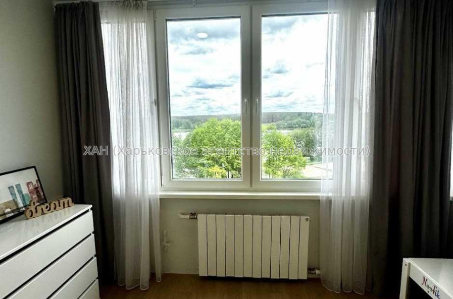 Продам квартиру, Кушнарева ул. , 2 кім., 78 м², авторский дизайн 