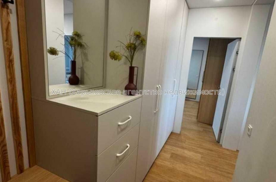 Продам квартиру, Кушнарева ул. , 2 кім., 78 м², авторский дизайн 