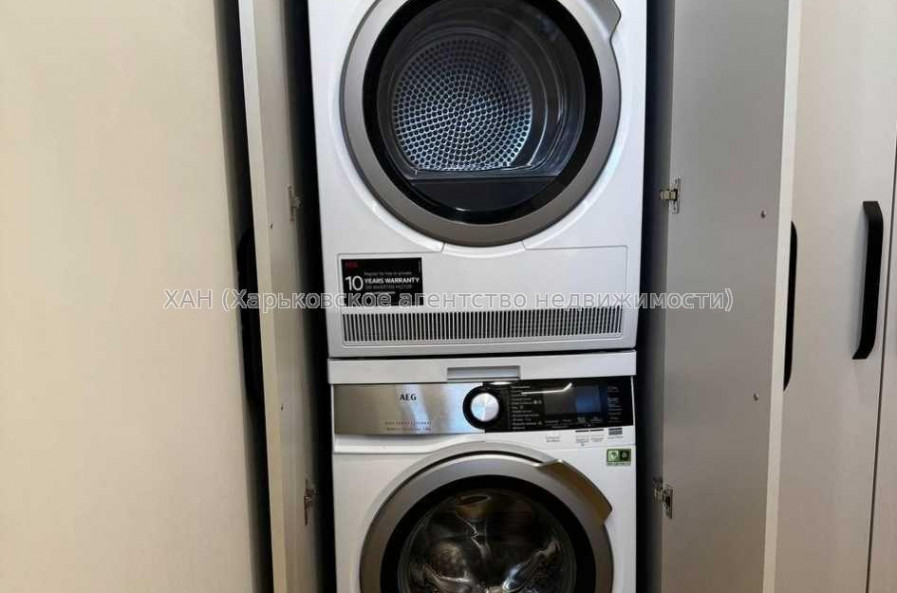 Продам квартиру, Кушнарева ул. , 2 кім., 78 м², авторский дизайн 