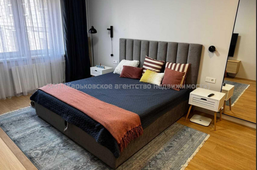 Продам квартиру, Кушнарева ул. , 2 кім., 78 м², авторский дизайн 