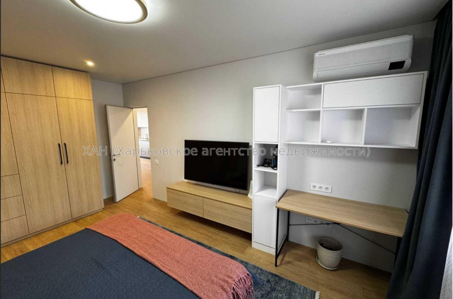 Продам квартиру, Кушнарева ул. , 2 кім., 78 м², авторский дизайн 