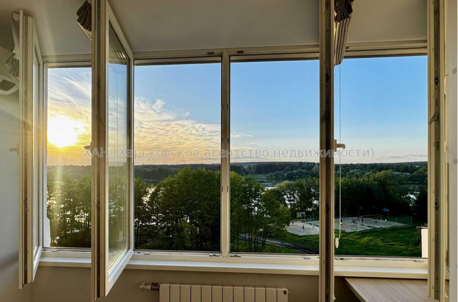 Продам квартиру, Кушнарева ул. , 2 кім., 78 м², авторский дизайн 