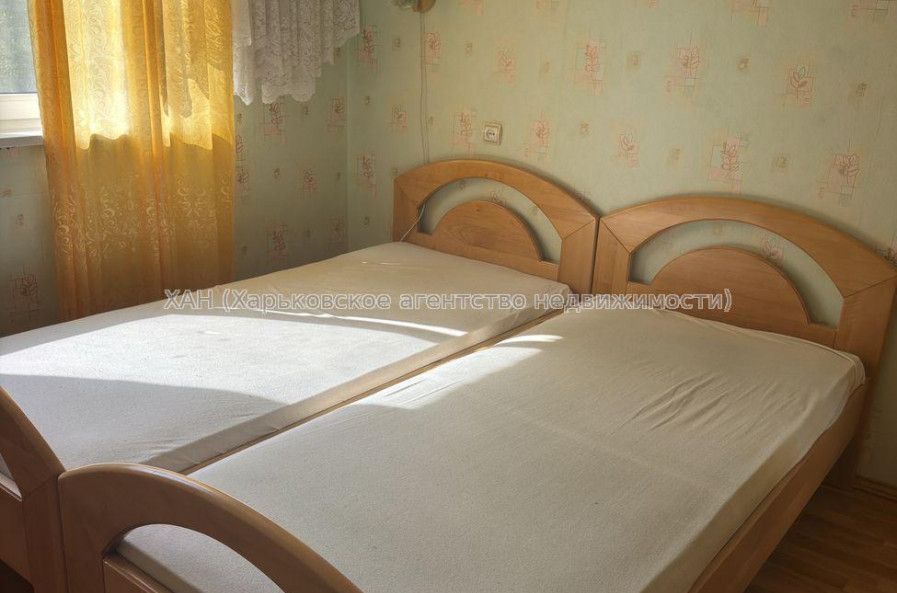 Продам квартиру, Большая Кольцевая ул. , 2 кім., 51 м², косметический ремонт 