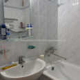 Продам квартиру, Большая Кольцевая ул. , 2 кім., 51 м², косметический ремонт 