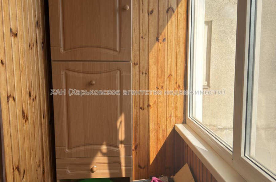 Продам квартиру, Большая Кольцевая ул. , 2 кім., 51 м², косметический ремонт 
