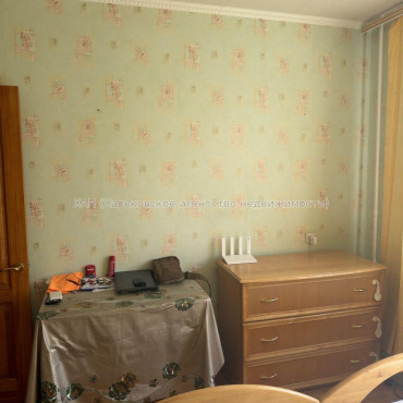 Продам квартиру, Большая Кольцевая ул. , 2 кім., 51 м², косметический ремонт 