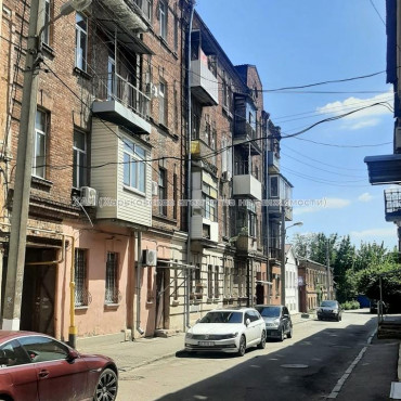 Продам квартиру, Конторская ул. , 3 кім., 57.20 м², косметический ремонт 