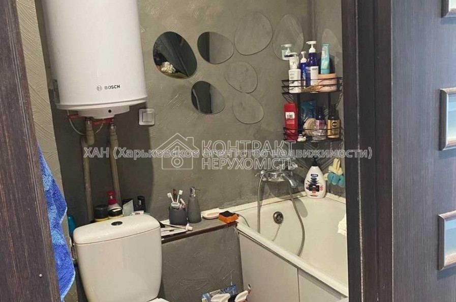 Продам квартиру, Жасминовый б-р , 12 , 2 кім., 43.60 м², косметический ремонт 