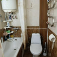 Продам квартиру, Всеволода Татькова ул. , 3 кім., 65 м², капитальный ремонт 