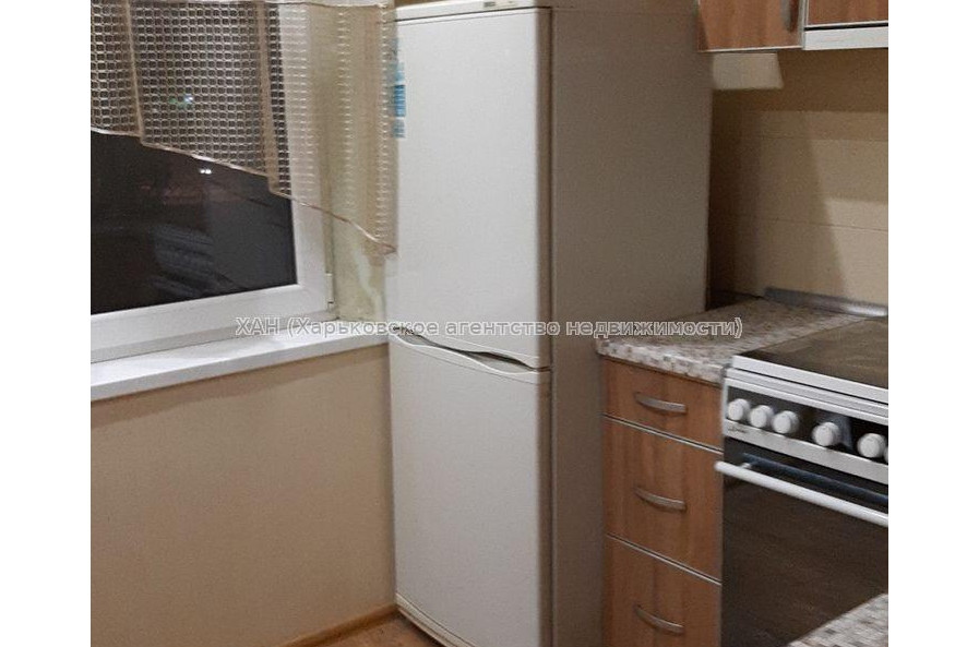 Продам квартиру, Юбилейный просп. , 1  ком., 33 м², капитальный ремонт 