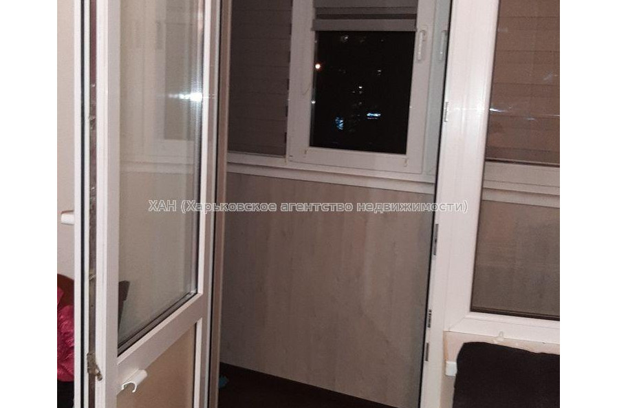 Продам квартиру, Юбилейный просп. , 1  ком., 33 м², капитальный ремонт 