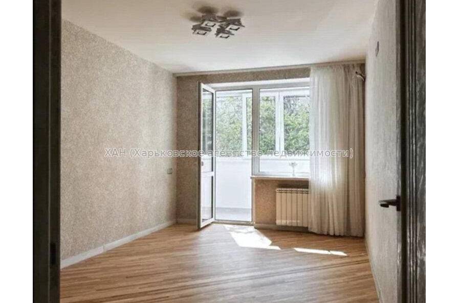Продам квартиру, Каденюка ул. , 1  ком., 38 м², евроремонт 