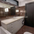 Продам квартиру, Александра Олеся ул. , 3 кім., 75 м², авторский дизайн 