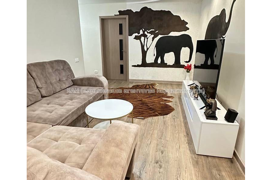 Продам квартиру, Салтовское шоссе , 3 кім., 65.70 м², евроремонт 