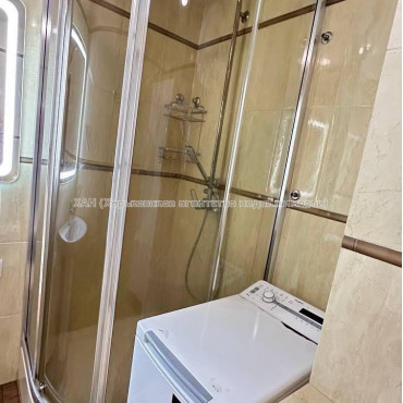Продам квартиру, Салтовское шоссе , 3 кім., 65.70 м², евроремонт 