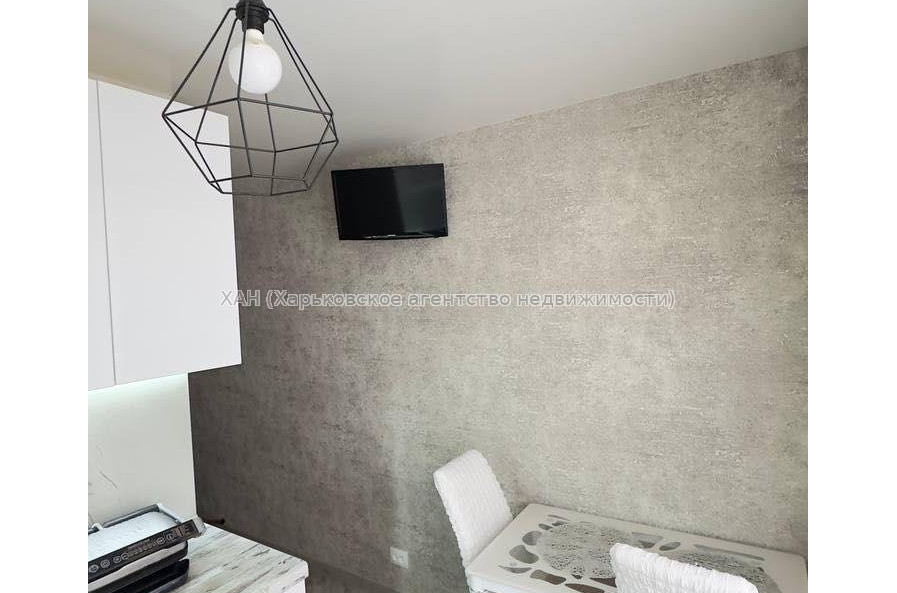 Продам квартиру, Салтовское шоссе , 3 кім., 65.70 м², евроремонт 