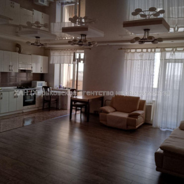 Продам квартиру, Александровский просп. , 1  ком., 71 м², евроремонт 