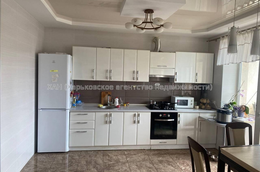 Продам квартиру, Александровский просп. , 1  ком., 71 м², евроремонт 