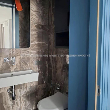 Продам квартиру, Профессорская ул. , 3 кім., 127.10 м², авторский дизайн 