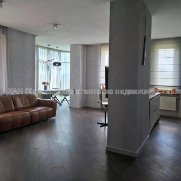 Продам квартиру, Профессорская ул. , 3 кім., 127.10 м², авторский дизайн 