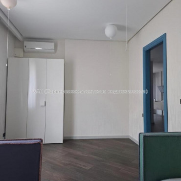 Продам квартиру, Профессорская ул. , 3 кім., 127.10 м², авторский дизайн 