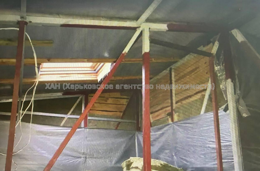 Продам квартиру, Новоалександровская ул. , 3  ком., 110 м², без отделочных работ 