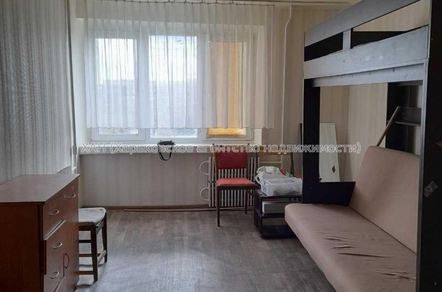Продам квартиру, Георгия Тарасенко ул. , 1 кім., 23.80 м², косметический ремонт 