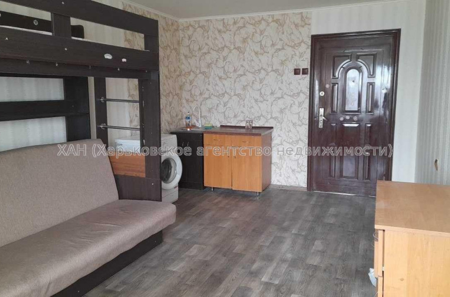 Продам квартиру, Георгия Тарасенко ул. , 1 кім., 23.80 м², косметический ремонт 