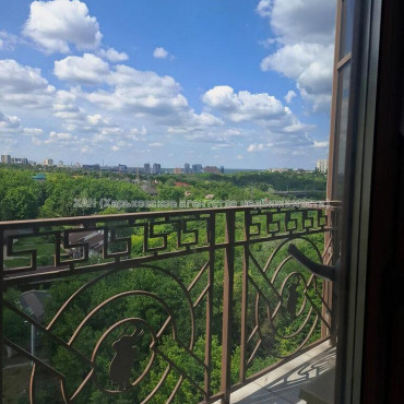 Сдам квартиру, Профессорская ул. , 3  ком., 127 м², авторский дизайн 